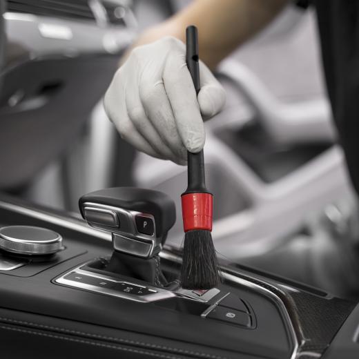 How to Properly Clean and Detail Your Car