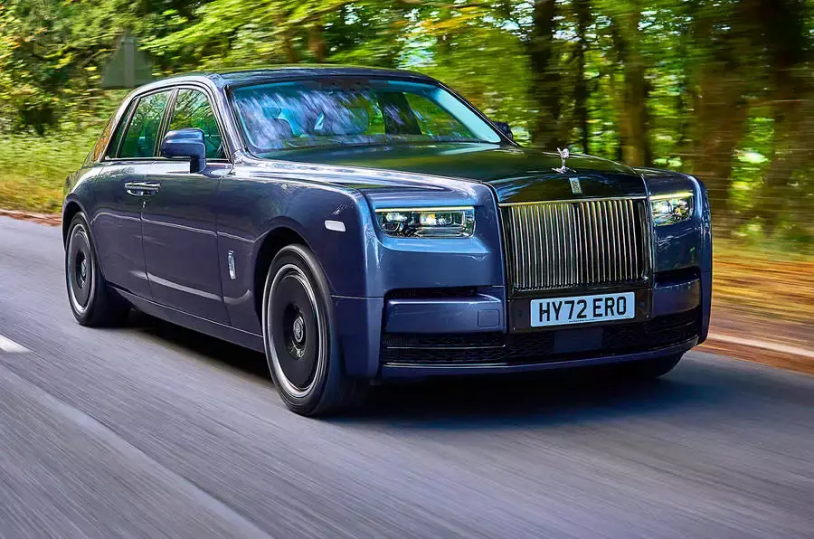 The Benefits of Renting a Luxury Car for Special Occasions