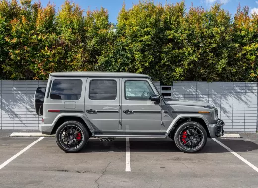 MERCEDES BENZ G63 AMG